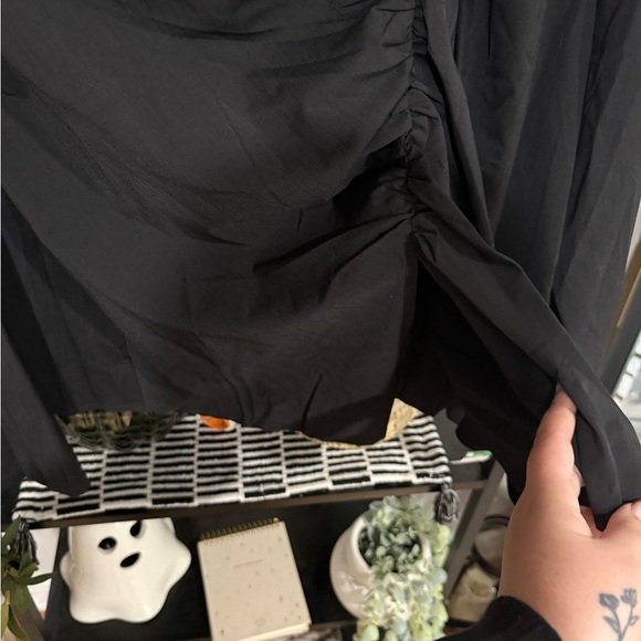 Rebdolls Black Ruched Blouse plus size 2x - Picture 3 of 8